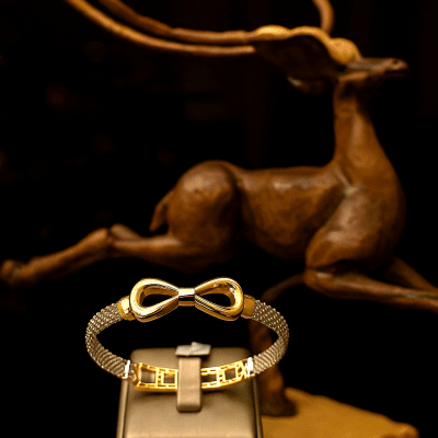 دستبند طرح بینهایت